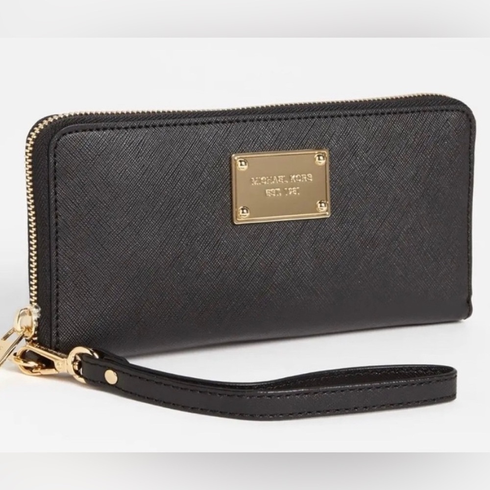 Michael Kors Continental Saffiano Wristlet with Gold Detail-NWT